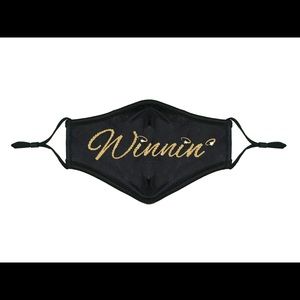 Winnin💫 face mask